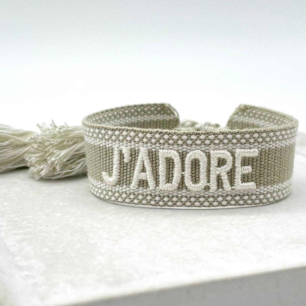 J'ADORE Statement Armband gewebt, bestickt