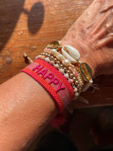 Lade das Bild in den Galerie-Viewer, HAPPY Statement Armband gewebt, bestickt
