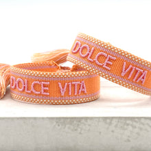 Lade das Bild in den Galerie-Viewer, DOLCE VITA Statement Armband gewebt, bestickt
